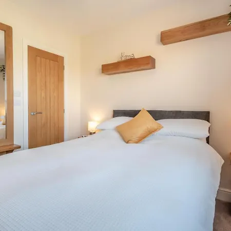 1 Bed In Thursby Oc-b45540